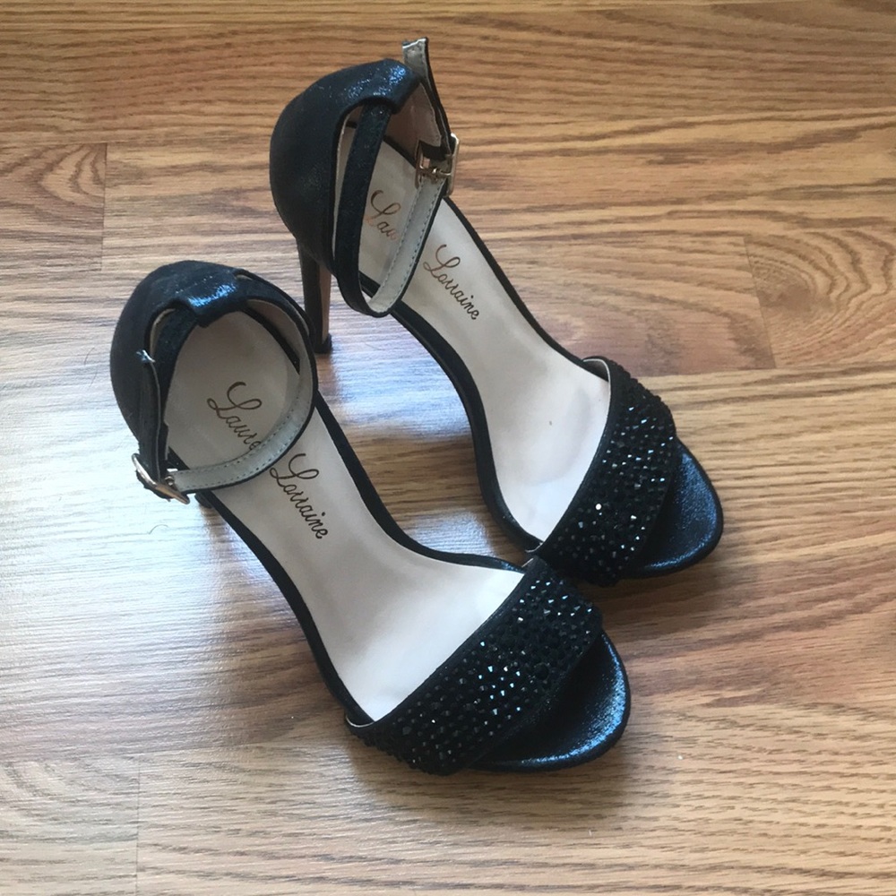 Shoe